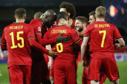 -包含丹麦遭遇比利时逼平，出线形势岌岌可危的词条