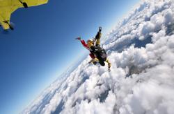 LOL决赛-舞台的法则，从山西队冲垮吉林队到杜兰特的超巨逻辑