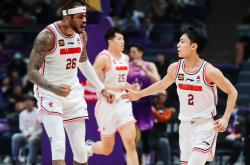 英雄联盟总决赛2025-包含国内篮球联赛南区强队对决广东队力克上海的词条