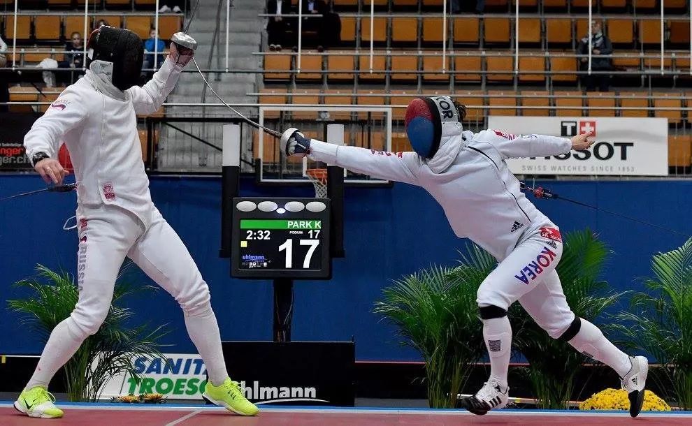 关于意大利击剑队表现抢眼,夺走头衔的信息 关于意大利击剑队表现抢眼,夺走头衔的信息