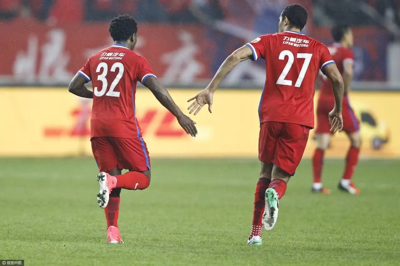 关于河南建业主场惜败重庆斯威,错失取分机会的信息 关于河南建业主场惜败重庆斯威,错失取分机会的信息