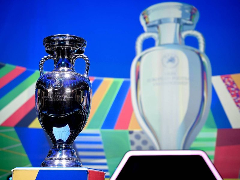 欧洲杯晋级赛争夺席位,球队战绩持续优秀 欧洲杯晋级赛争夺席位,球队战绩持续优秀