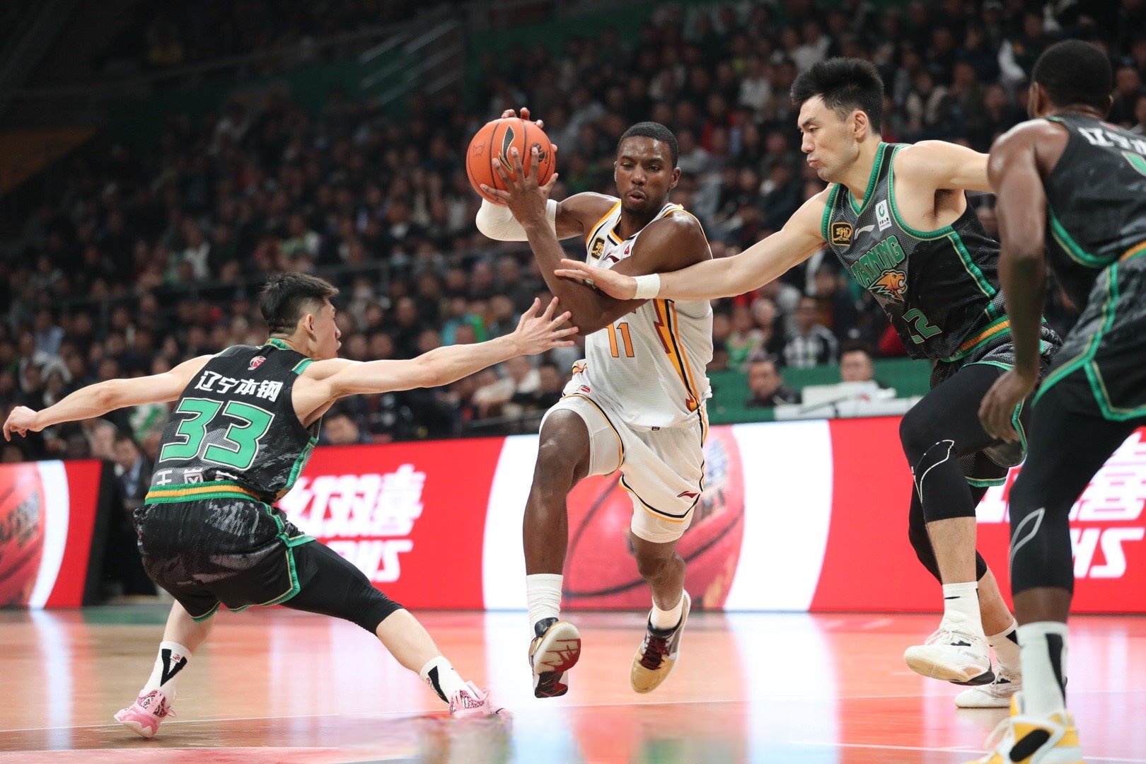 包含山西队完胜骑士,拉文高光表现的词条 包含山西队完胜骑士,拉文高光表现的词条