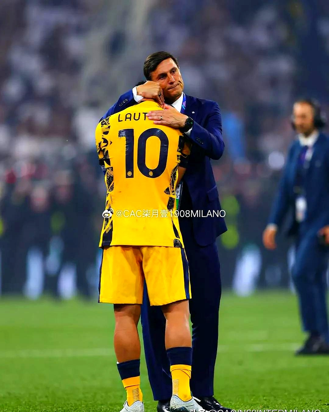 那不勒斯碾压美国，萨内带队取胜