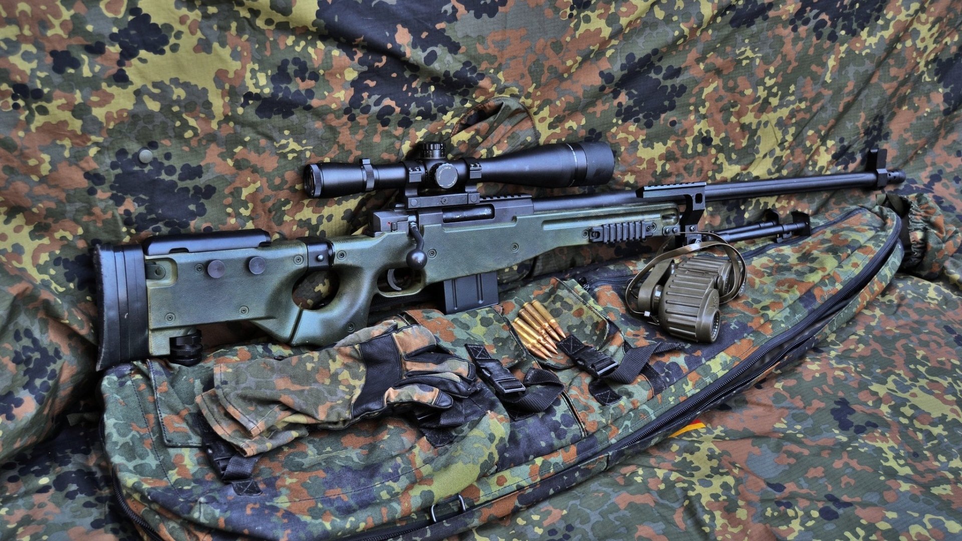 当深圳队用30秒进攻压制国王时，另一个宇宙的伦纳德正在欧冠半决赛接管比赛