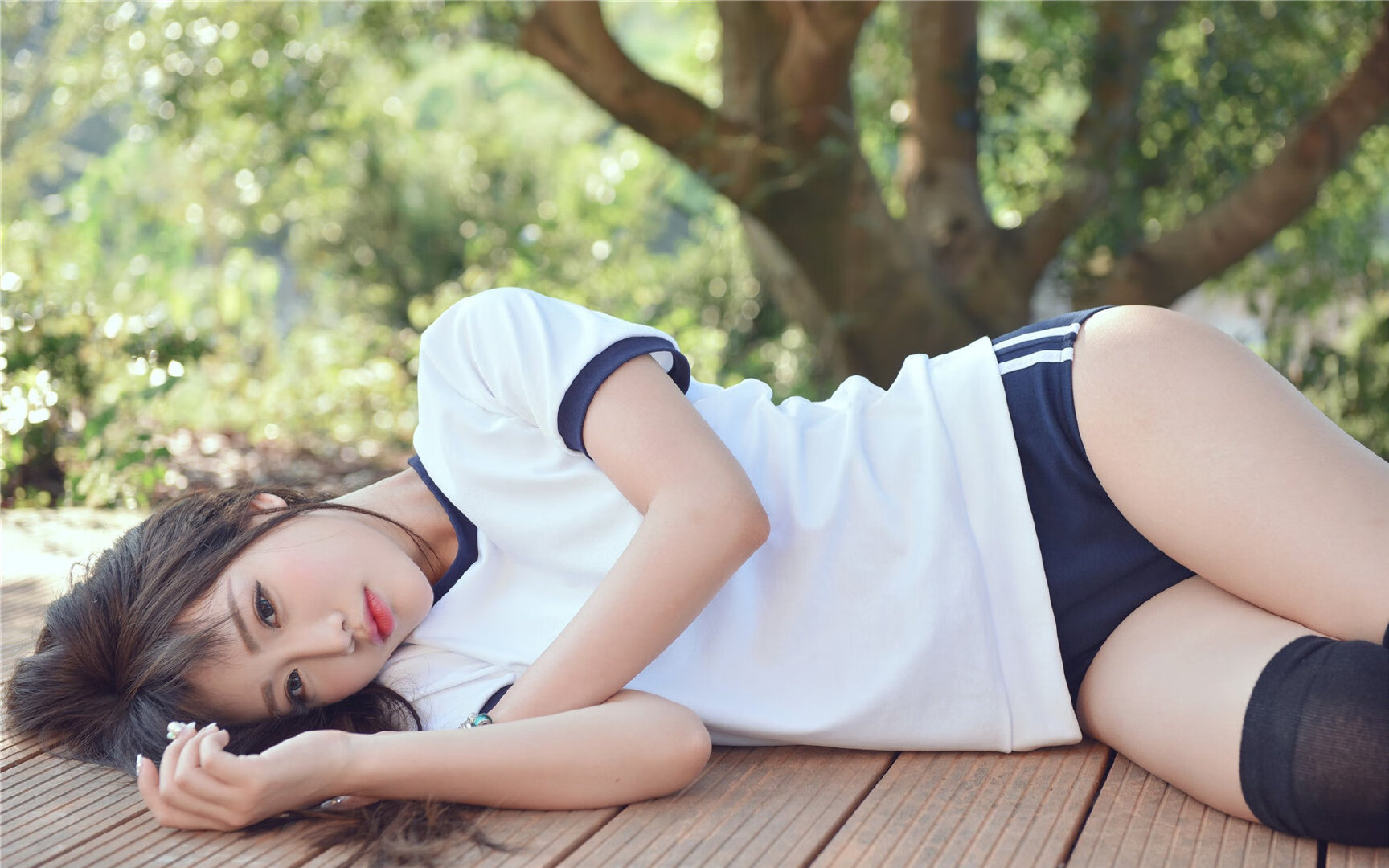 爵士乐与咆哮，当猛龙扼住旋律，杜兰特在每段和弦中独舞