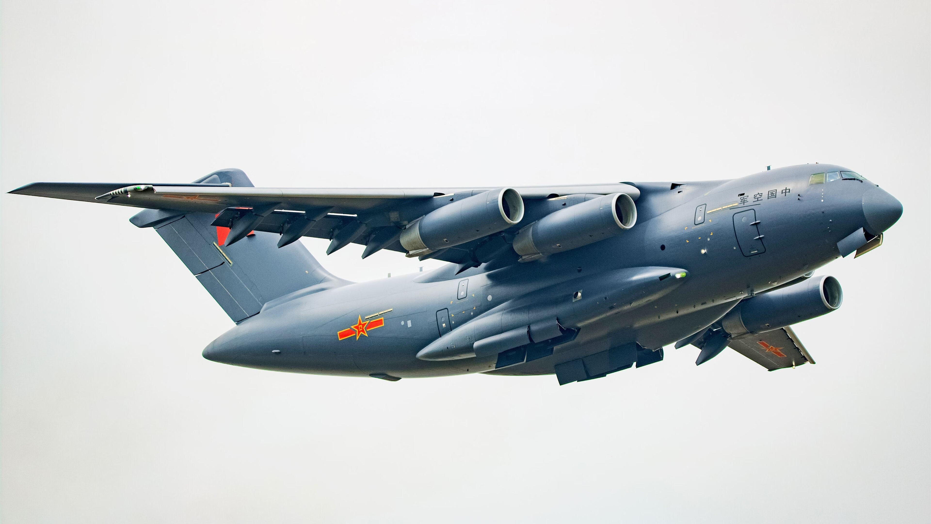 墨西哥强势晋级，加纳门将拉亚刷新扑救纪录之夜