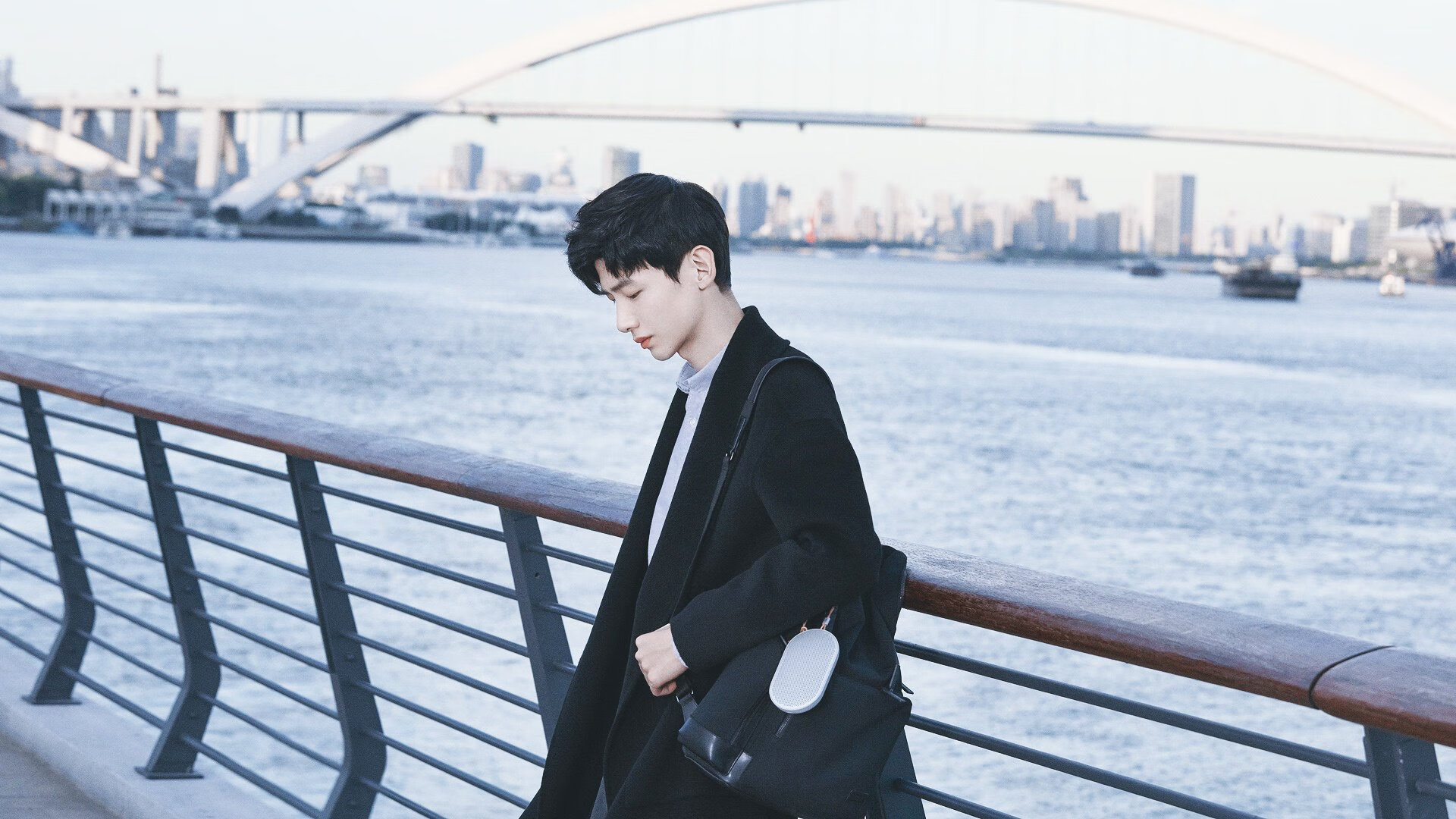 疾速音符，当F1银轨划过欧冠之夜，他于末节接管比赛