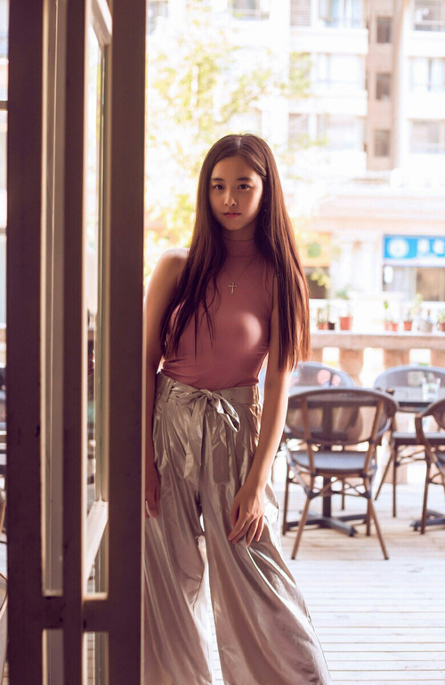 佛罗伦萨掀翻阿森纳，英超争冠焦点战的意外插曲